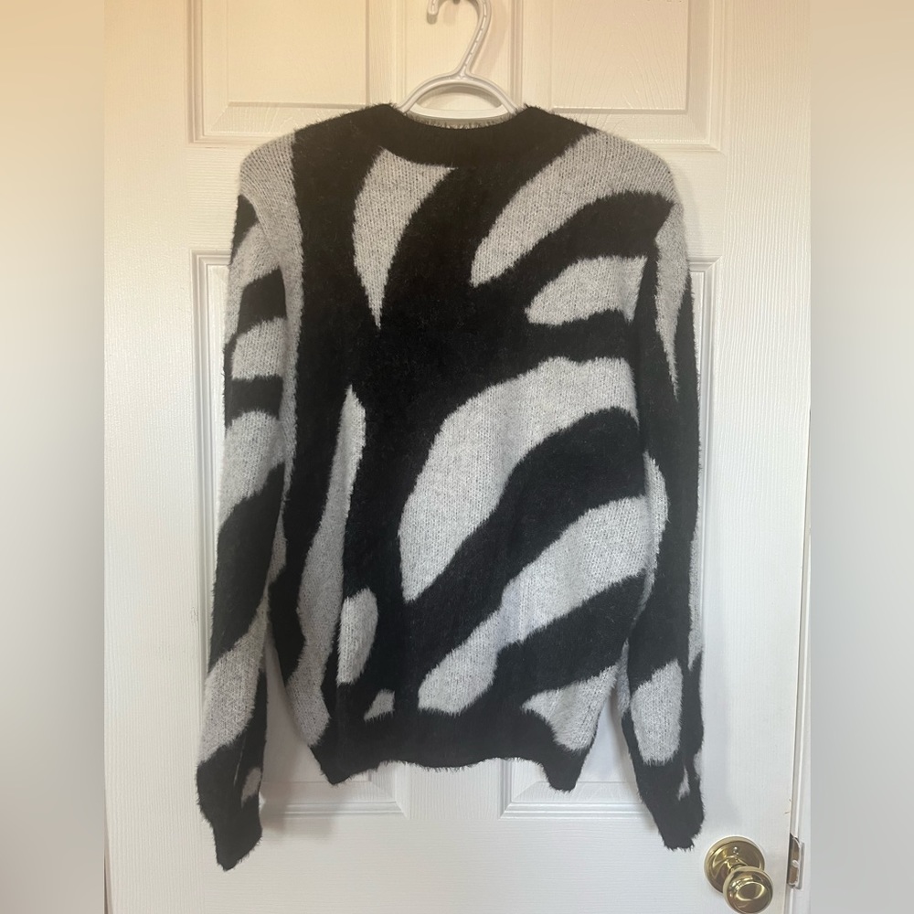 NWOT oversized sweater